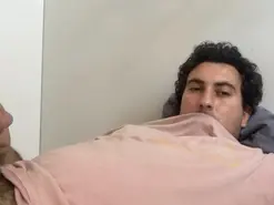 Amateur Watch Live Sex Cams of alvaromaranon20