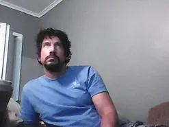 Amateur Live Sex Cam of Thecurveisback