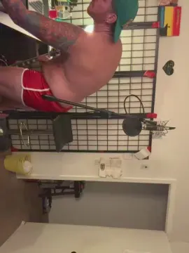 Cam4 Adult Video Chat of HardwrkingK0