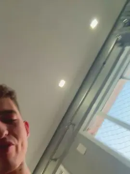 Cam4 Live Porn of pietrolutchero