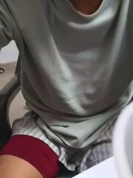 Cam4 Live Sex Cam of SrIncognito666