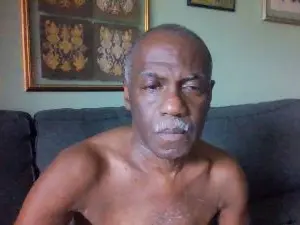 Cam4 Free Live Porn of u4esss