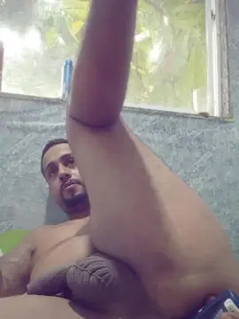 Cam4 Live Sex Cam of theuzinsaldanha