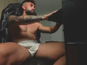 Cam4 Live Porn of liamlordparty