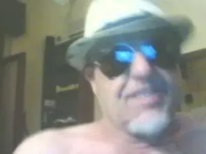 Cam4 Watch Live Sex Cams of crazy1972