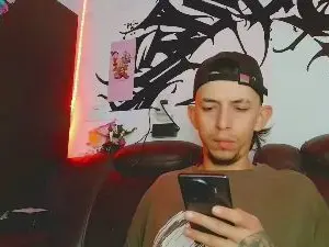 Cam4 Watch Live Sex Cams of Chris_Joness