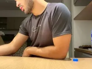 Cam4 Live Sex of Drgym18