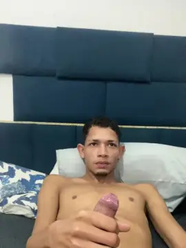 Cam4 Best Webcam of Mlknovinhooo