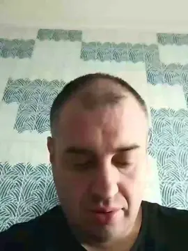 Cam4 Live Porn of cumincam82