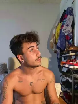 Cam4 Live Sex Cam of Mojitoxxx69