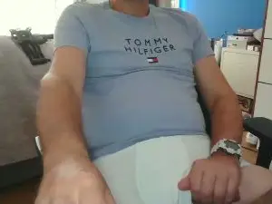 Cam4 Live Porn of Mr_Average_UK