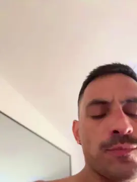 Cam4 Nude Webcam of rafabr91