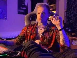 Cam4 Live Sex of paul_razor