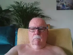 Cam4 Sex Cam of carebear2022