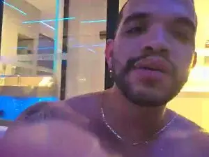 Cam4 Live Sex of tattooer2