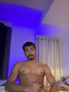 Cam4 Watch Live Sex Cams of Everton2123