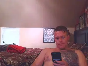 Cam4 Free Porn Cam of DILFiGuess1