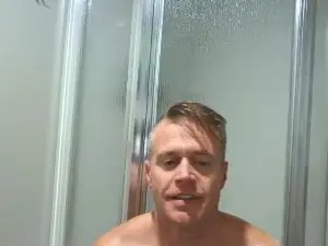 Cam4 Private Sex Chat of DILFiGuess1