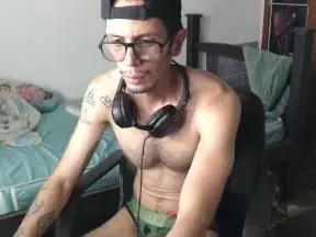 Cam4 Adult Webcam of alistertwink