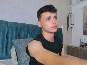 Cam4 Sex Cam of Alhan_Twink