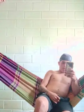 Cam4 Watch Live Sex Cams of Fagua_pig