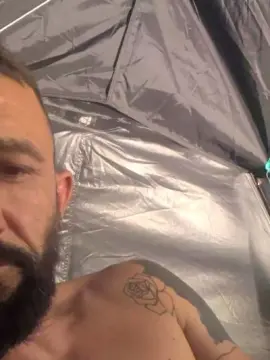 Cam4 Live Sex of ervinsaraci20g1