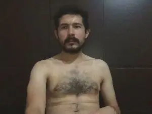Cam4 Free Live Porn of Victor_ready4u