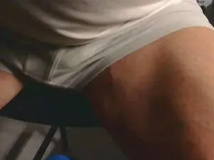 Cam4 Sex Cam of pisseloe01