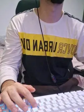Cam4 Free Porn Cam of Comedorhard_gp