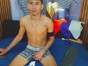 Cam4 Adult Webcams of SkinnycuteAlyer