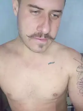 Cam4 Live Sex Cam of polaco061