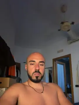 Cam4 Live Sex of corrado94iclou3