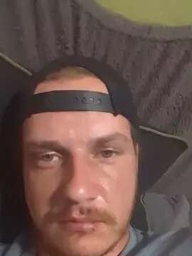 Cam4 Private Sex Chat of StrawberryDim