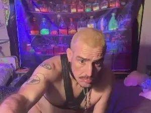 Cam4 Sex Cam of Boy2ServU