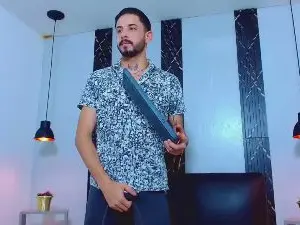 Cam4 Live Sex Cam of Klark_kent