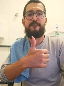 Cam4 Live Sex of HShotsmilegyn