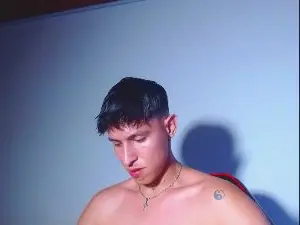 Cam4 Adult Webcams of Rowanbig23