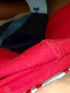 Cam4 Nude Webcam of Rojasx77_Poring