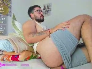 Cam4 Private Sex Chat of jeykosantino