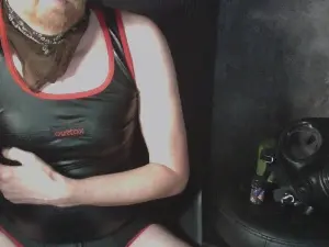 Cam4 Adult Video Chat of rubberboy79