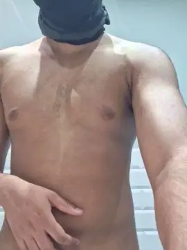 Cam4 Watch Live Sex Cams of Enriquevk20