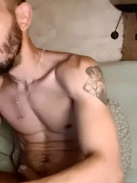Cam4 Sex Cam of Araboy30