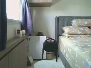 Cam4 Live Porn of hot_knn2