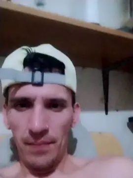 Cam4 Live Sex Cam of adrian19921