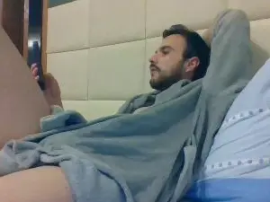 Cam4 Free Live Porn of vitornali31