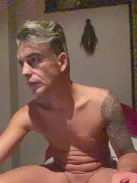 Cam4 Private Sex Chat of daddyblueballs