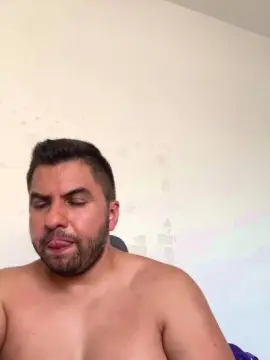 Cam4 Private Sex Chat of raulgzz4