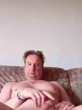 Cam4 Live Porn of pinball1973
