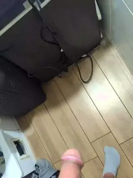 Cam4 Live Sex of ryan23_hot