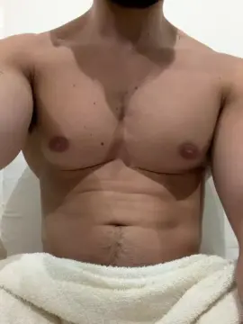 Cam4 Nude Webcam of FelipeGutierrez